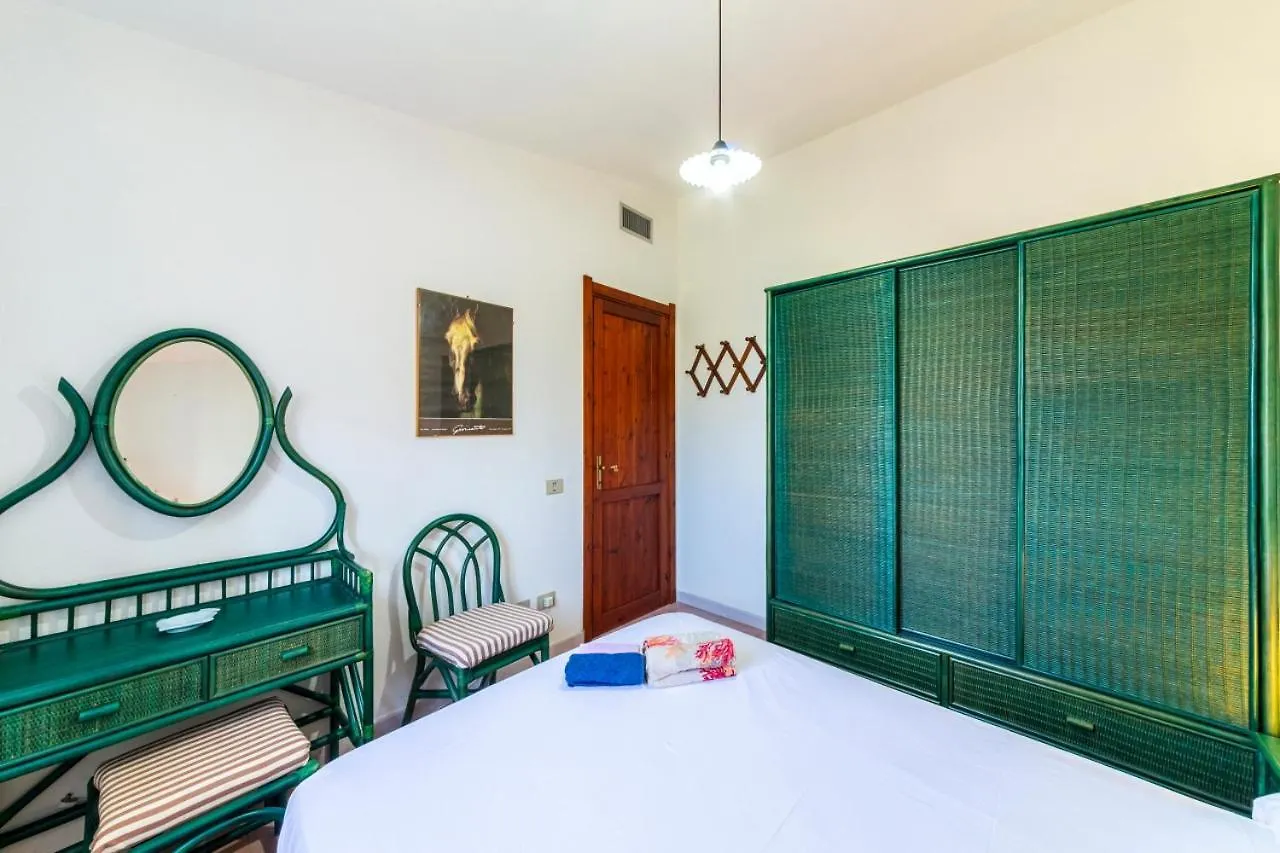 Near The Beach, 2Parking, Bbq, Wifi, Air Conditioning Torre delle Stelle 0*,  Italy